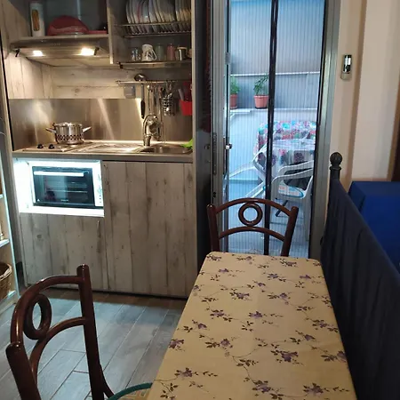 Guest house Kostas *